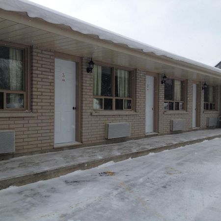 Milestone Motel Collingwood Exterior photo