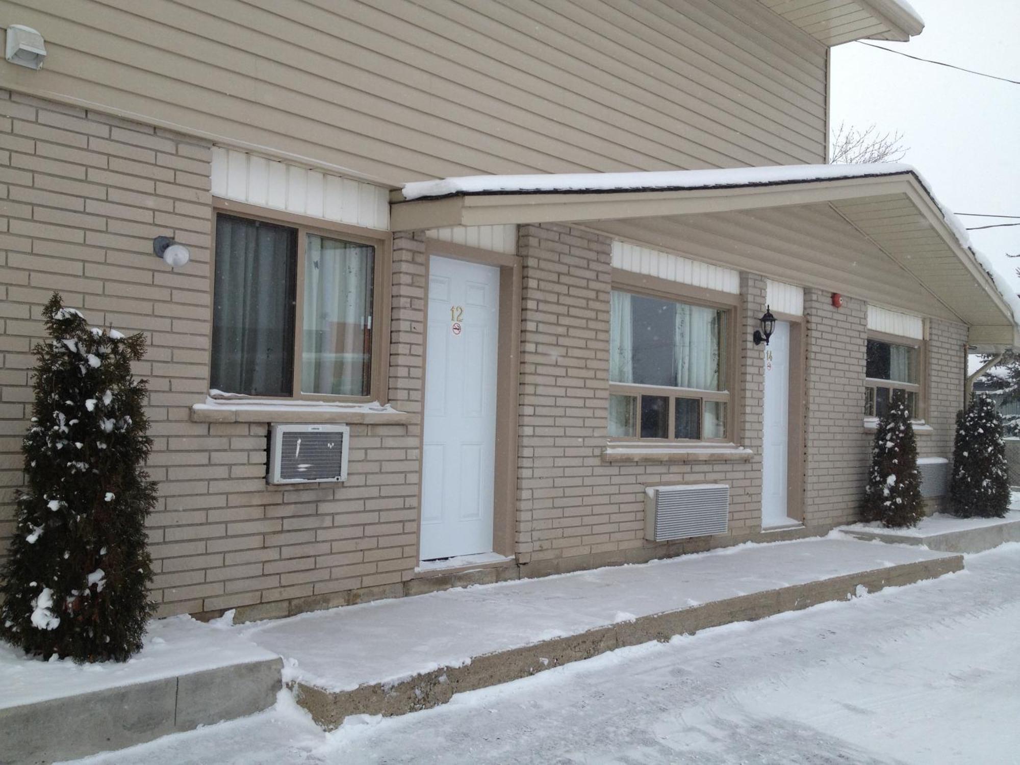 Milestone Motel Collingwood Exterior photo